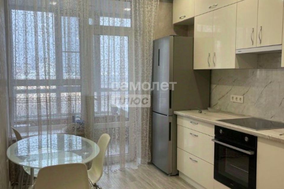 Продаётся 1-комнатная квартира, 39.7 м²