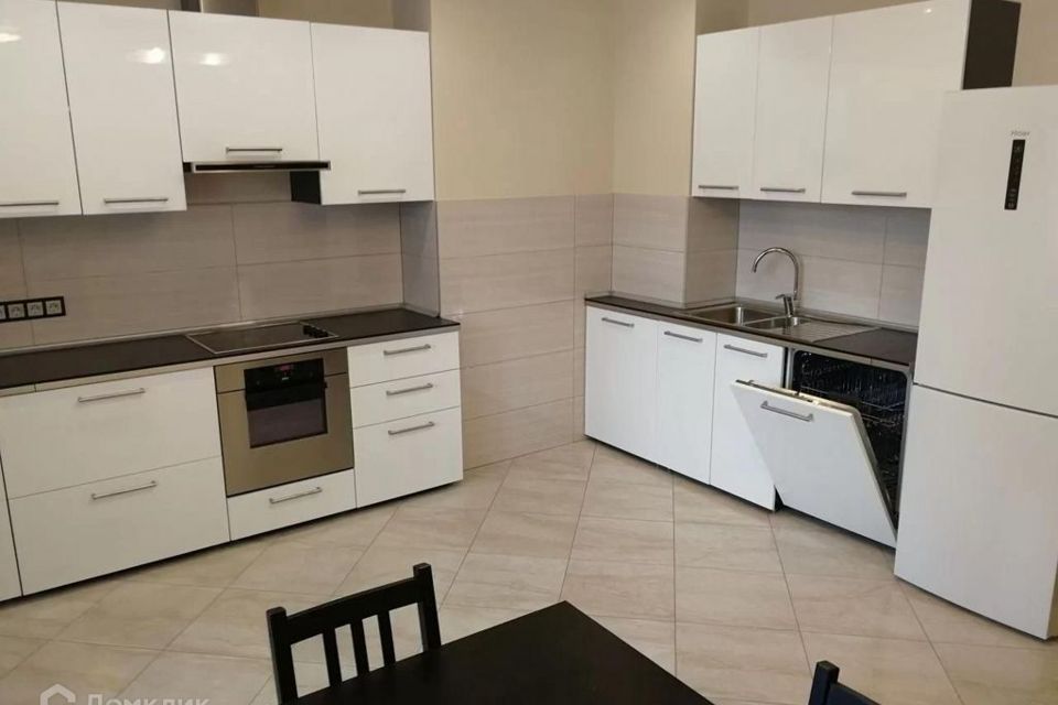 Сдаётся 3-комнатная квартира, 110 м²