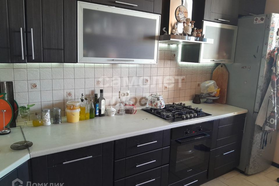 Продаётся 2-комнатная квартира, 65 м²