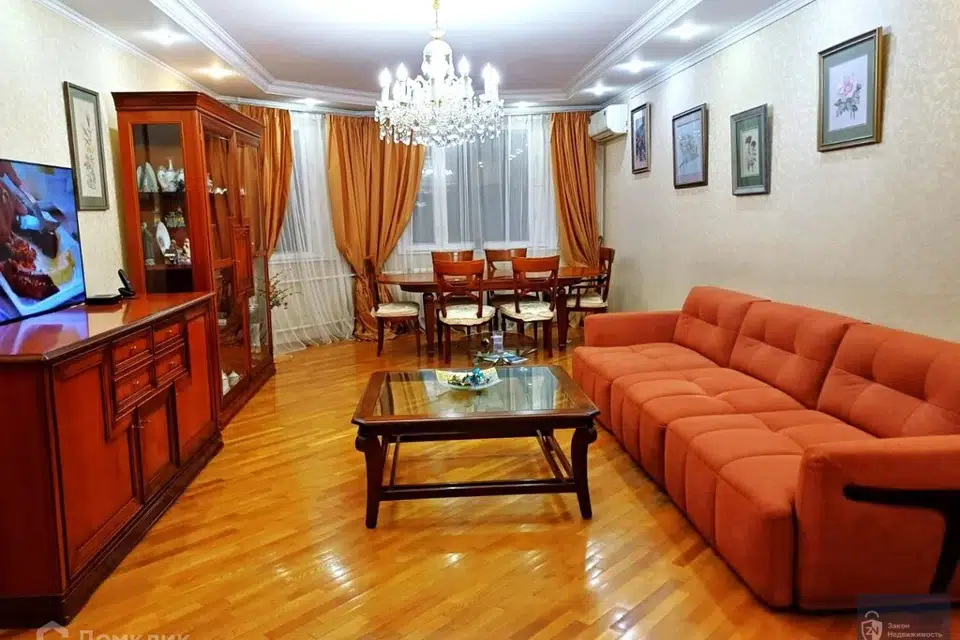 Продаётся 4-комнатная квартира, 114.5 м²
