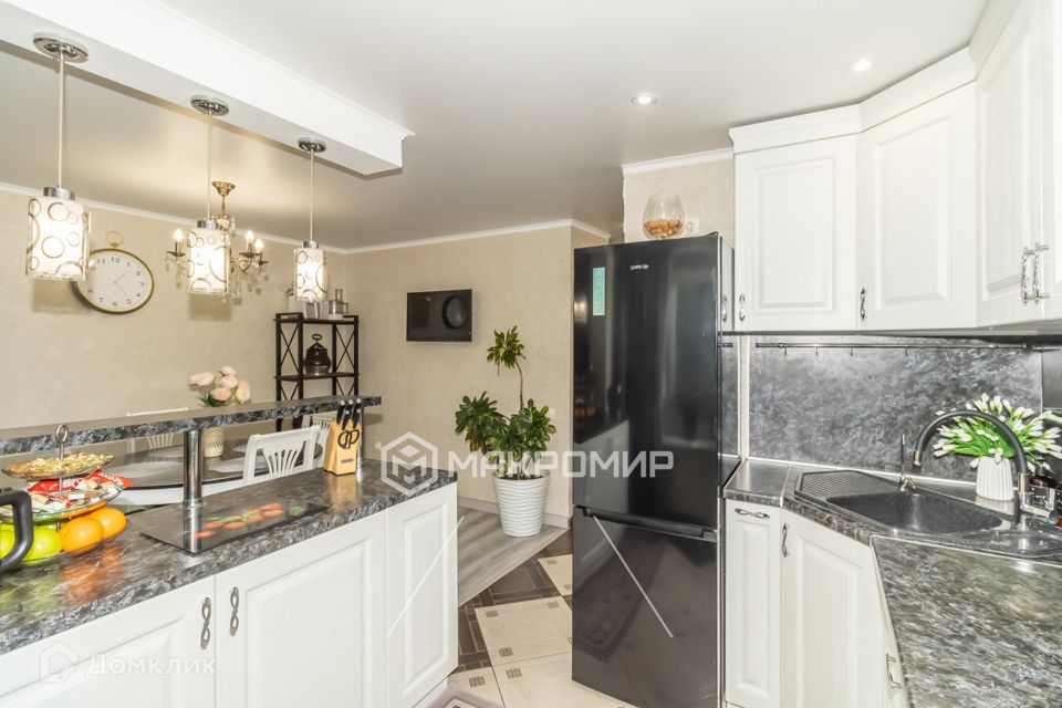 Продаётся 2-комнатная квартира, 62.5 м²