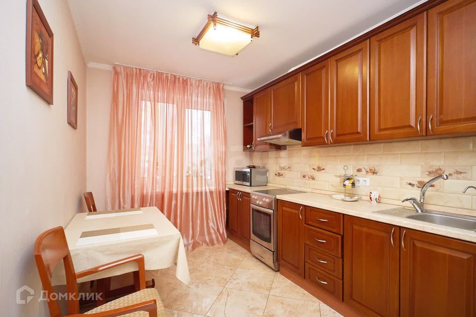 Продаётся 3-комнатная квартира, 67.7 м²
