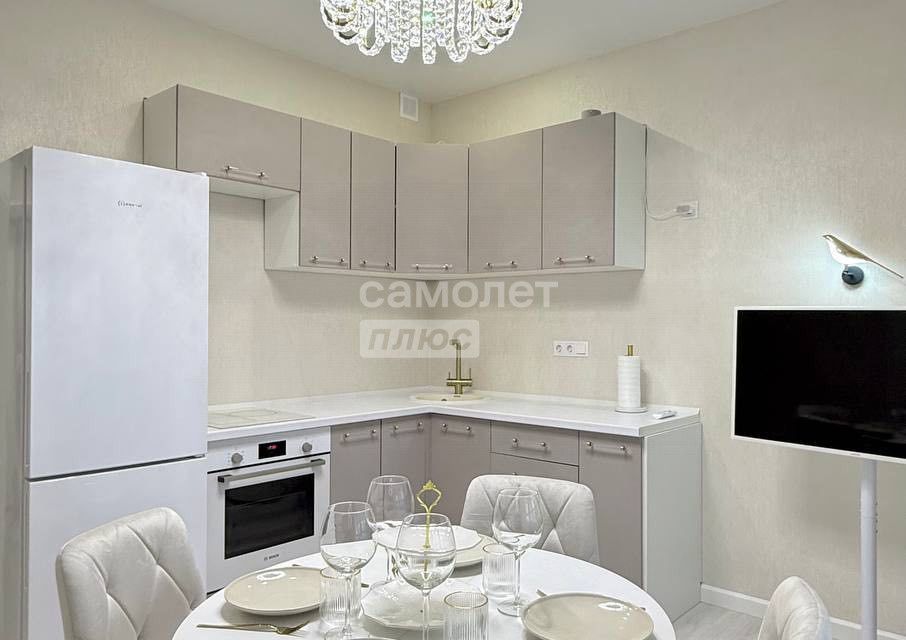 Продаётся 1-комнатная квартира, 40.2 м²