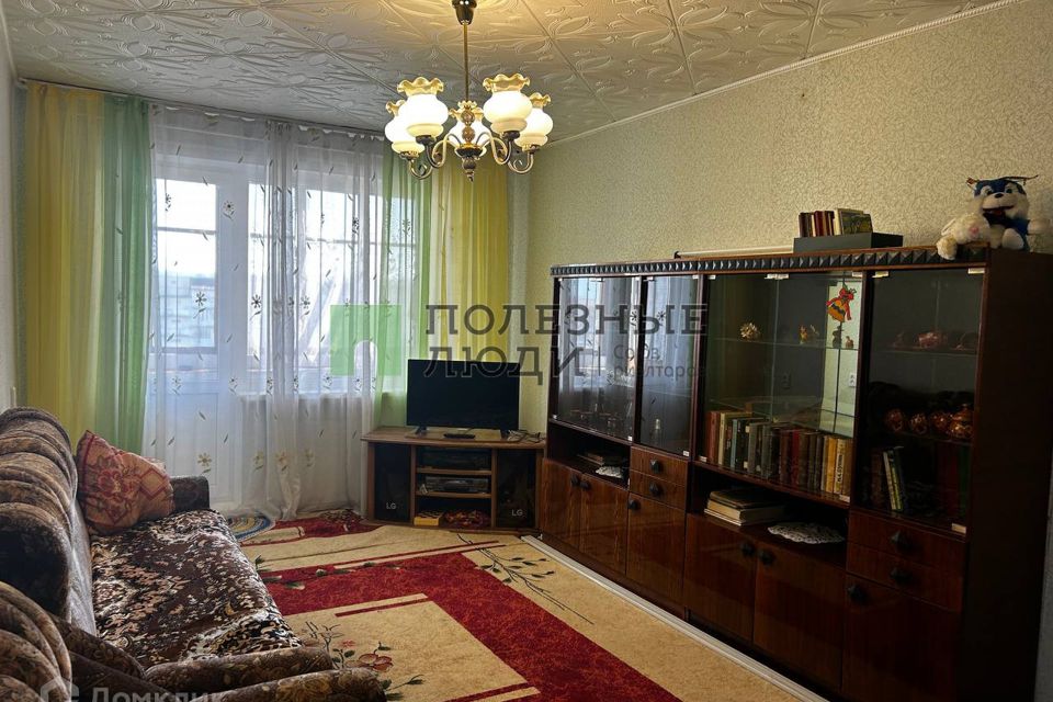 Продаётся 4-комнатная квартира, 71 м²