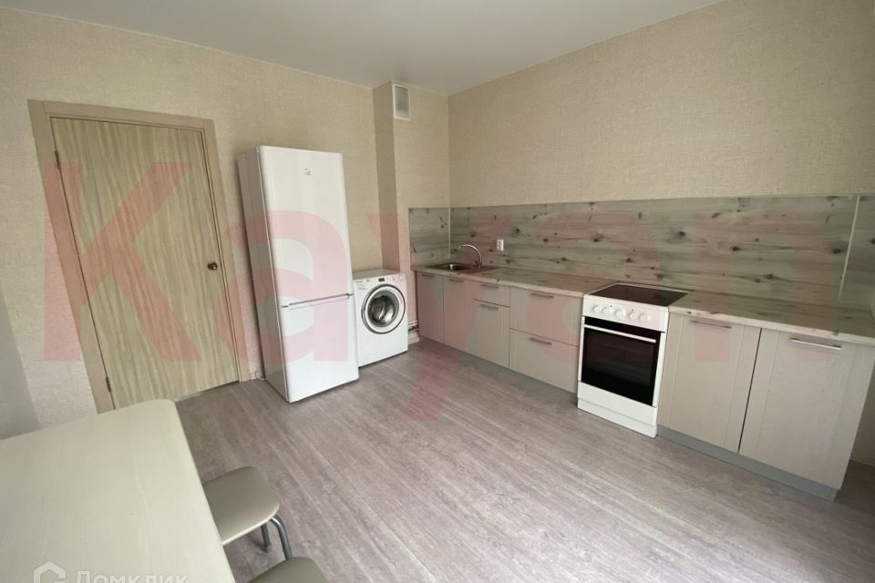 Сдаётся 1-комнатная квартира, 38 м²