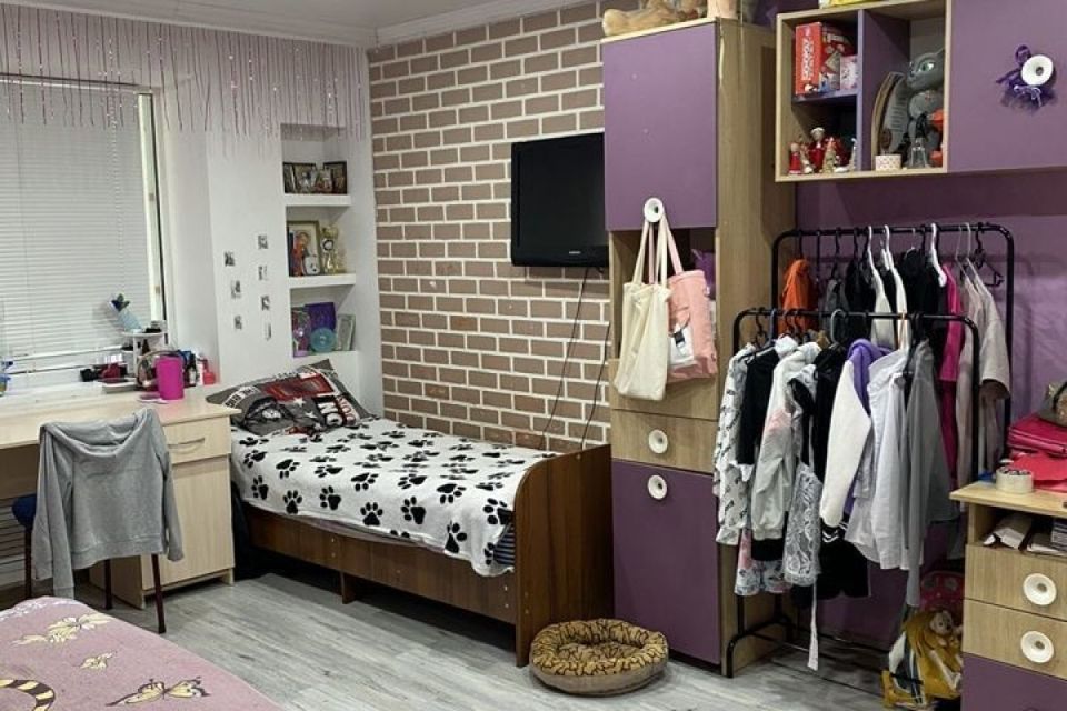 Продаётся 2-комнатная квартира, 55.4 м²