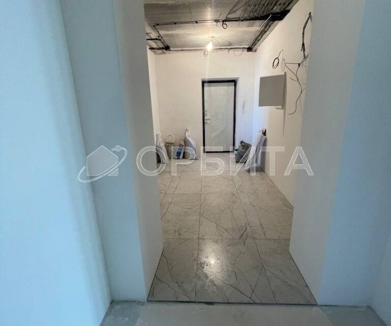 Продаётся 3-комнатная квартира, 129.6 м²