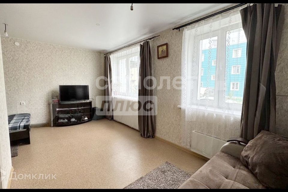 Продаётся 1-комнатная квартира, 38 м²