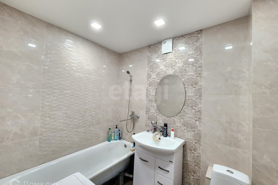 Продаётся 1-комнатная квартира, 38.7 м²
