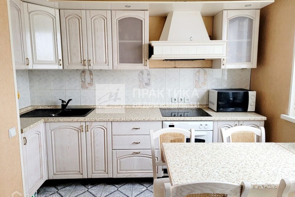 Продаётся 3-комнатная квартира, 72.4 м²