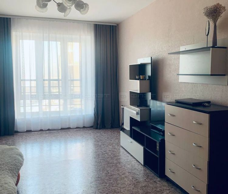 Продаётся 2-комнатная квартира, 74 м²