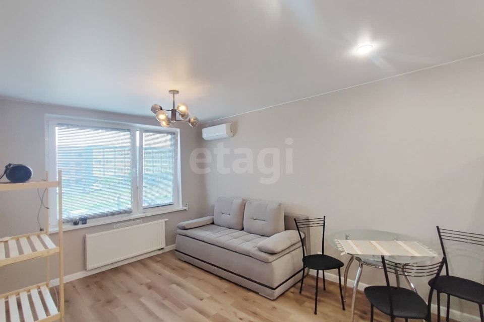 Продаётся 1-комнатная квартира, 39.8 м²