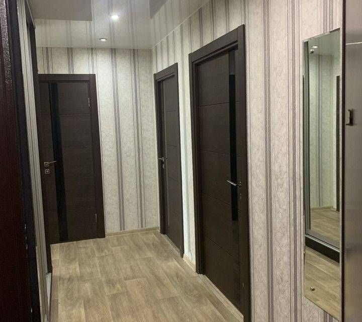 Сдаётся 2-комнатная квартира, 56 м²