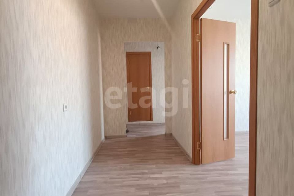 Продаётся 2-комнатная квартира, 56.9 м²