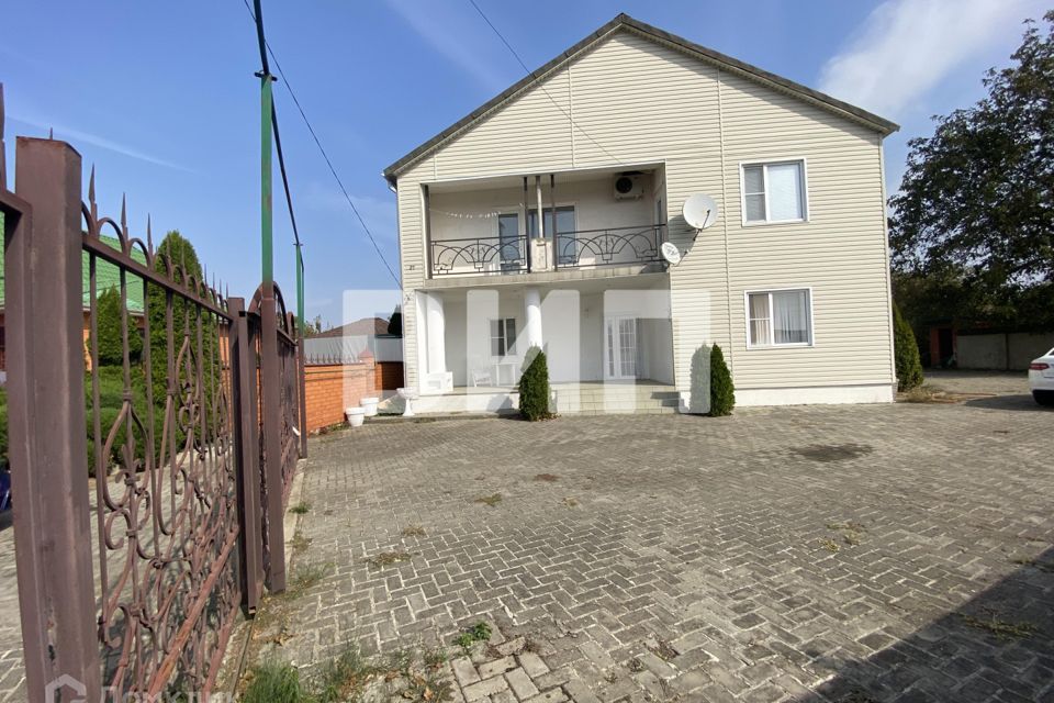 Купить дом 160 м² по адресу Курганинск, улица Репина - id 6864941858253420280 - 