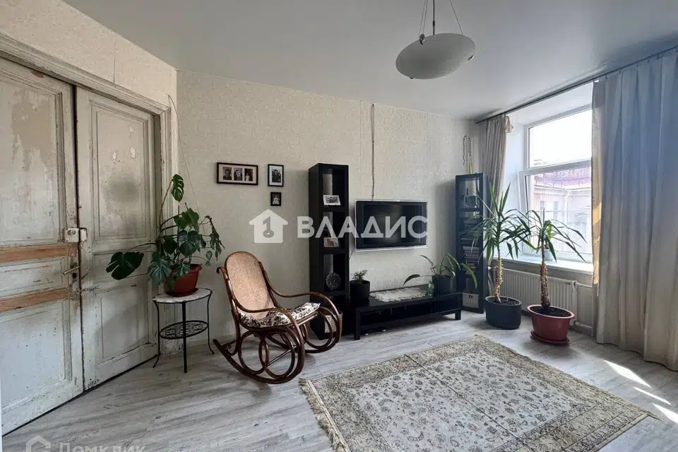 Продаётся 3-комнатная квартира, 63.7 м²