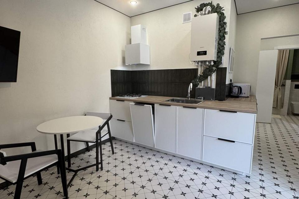 Сдаётся 1-комнатная квартира, 50 м²