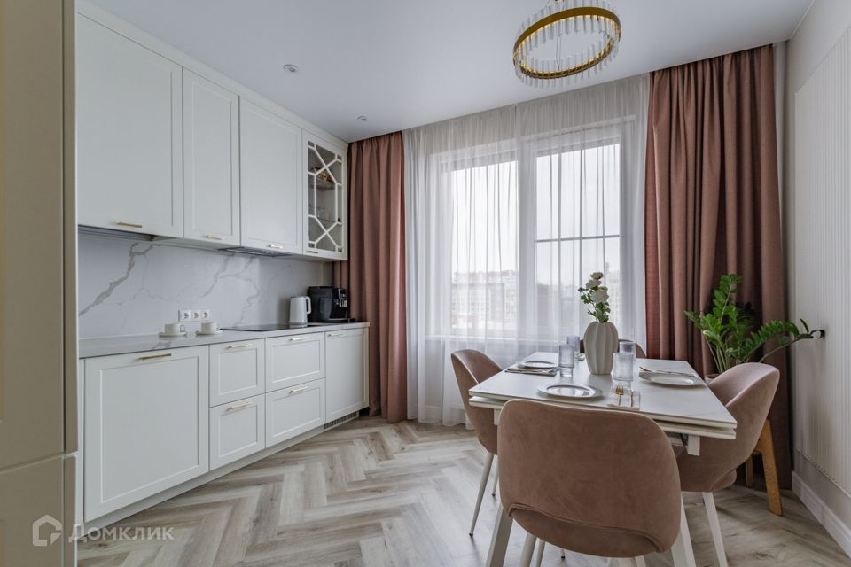 Продаётся 3-комнатная квартира, 77.5 м²