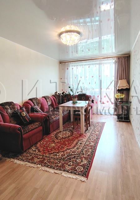 Продаётся 3-комнатная квартира, 71.7 м²