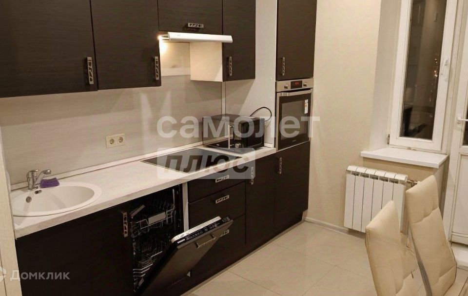 Продаётся 2-комнатная квартира, 59 м²