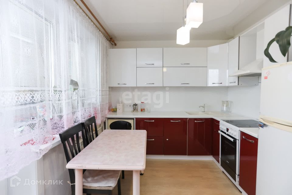 Продаётся 2-комнатная квартира, 53.6 м²