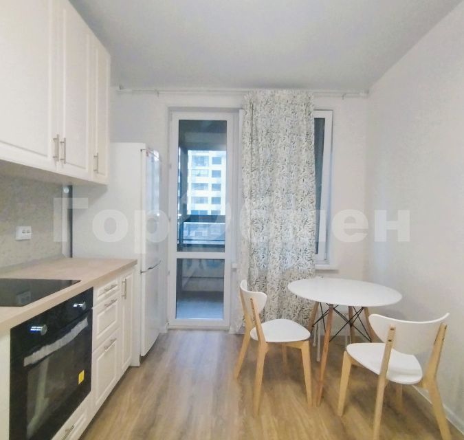 Сдаётся 2-комнатная квартира, 54 м²