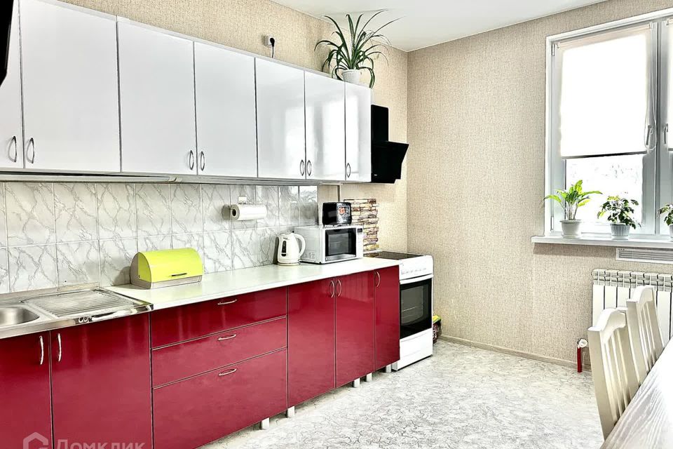 Продаётся 3-комнатная квартира, 80.7 м²