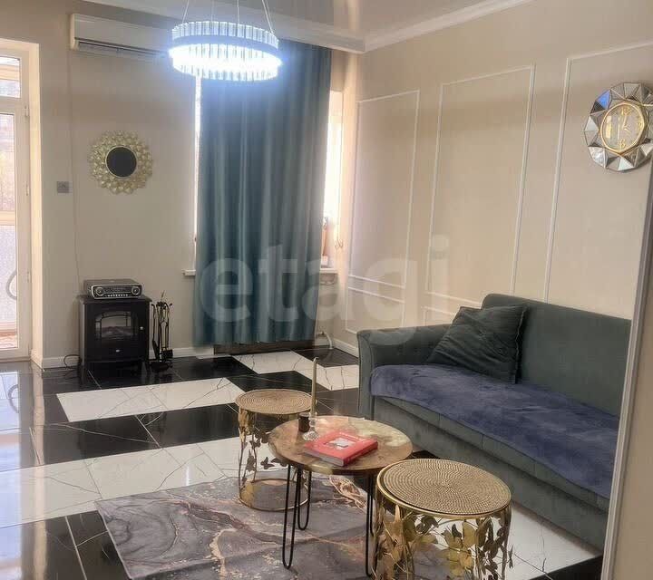 Продаётся 3-комнатная квартира, 71 м²