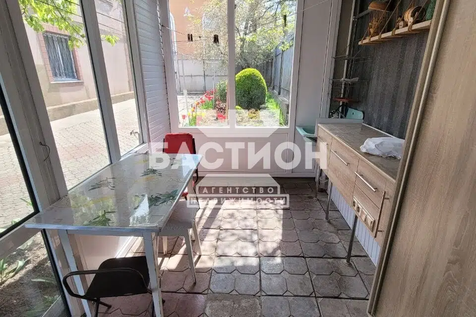 Продаётся 2-этажный дом, 174 м²