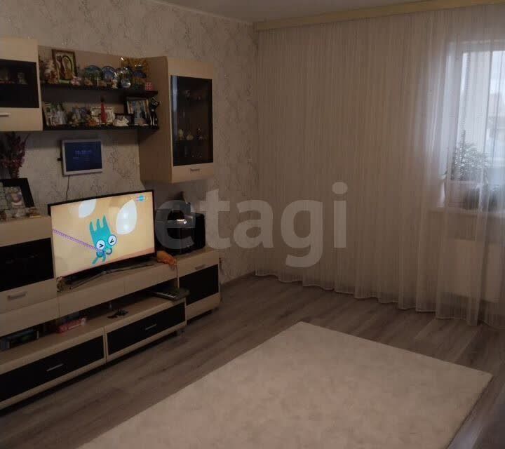 Продаётся 3-комнатная квартира, 71.6 м²