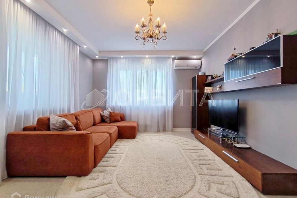 Продаётся 2-комнатная квартира, 89.1 м²