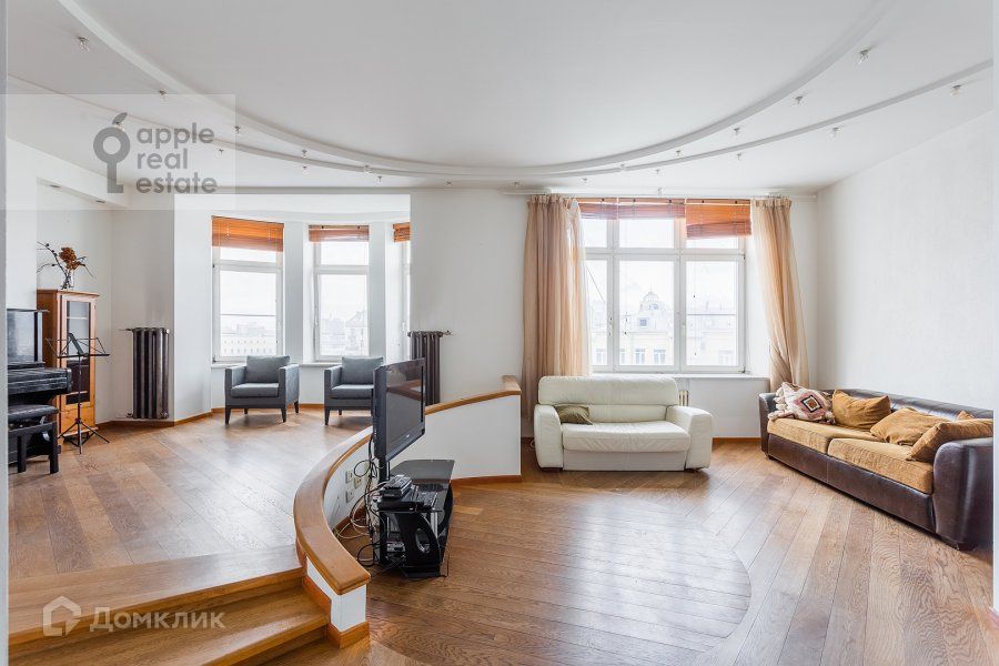 Сдаётся 4-комнатная квартира, 186 м²