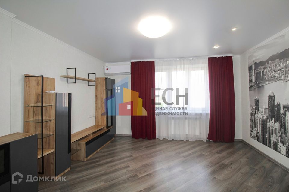 Продаётся 3-комнатная квартира, 89.9 м²