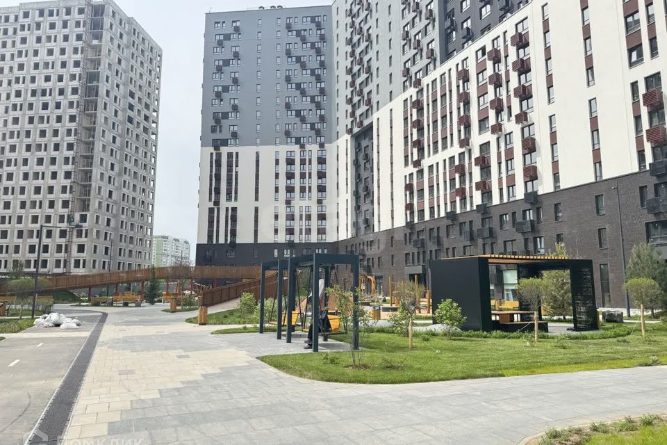 Продаётся 1-комнатная квартира, 37.8 м²