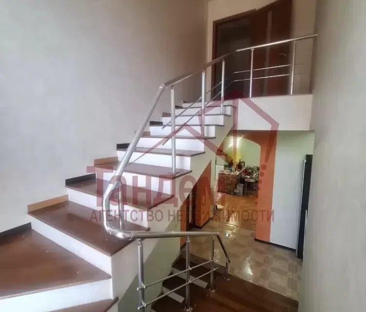Продаётся 2-этажный дом, 276.4 м²