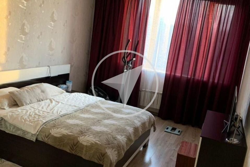 Продаётся 2-комнатная квартира, 73.8 м²