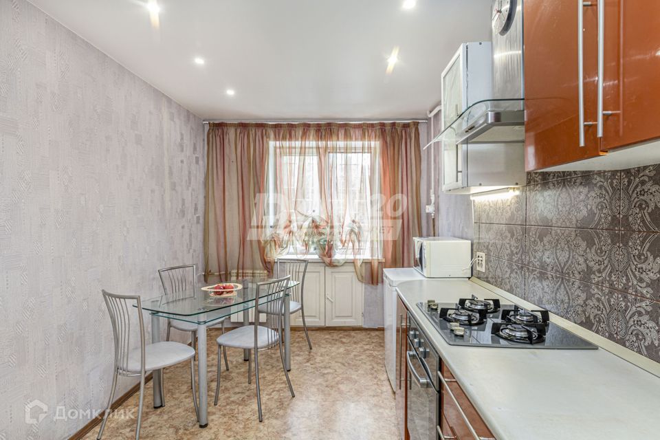 Продаётся 4-комнатная квартира, 88.4 м²