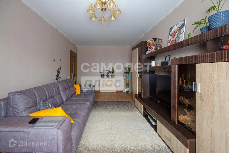 Продаётся 3-комнатная квартира, 63 м²