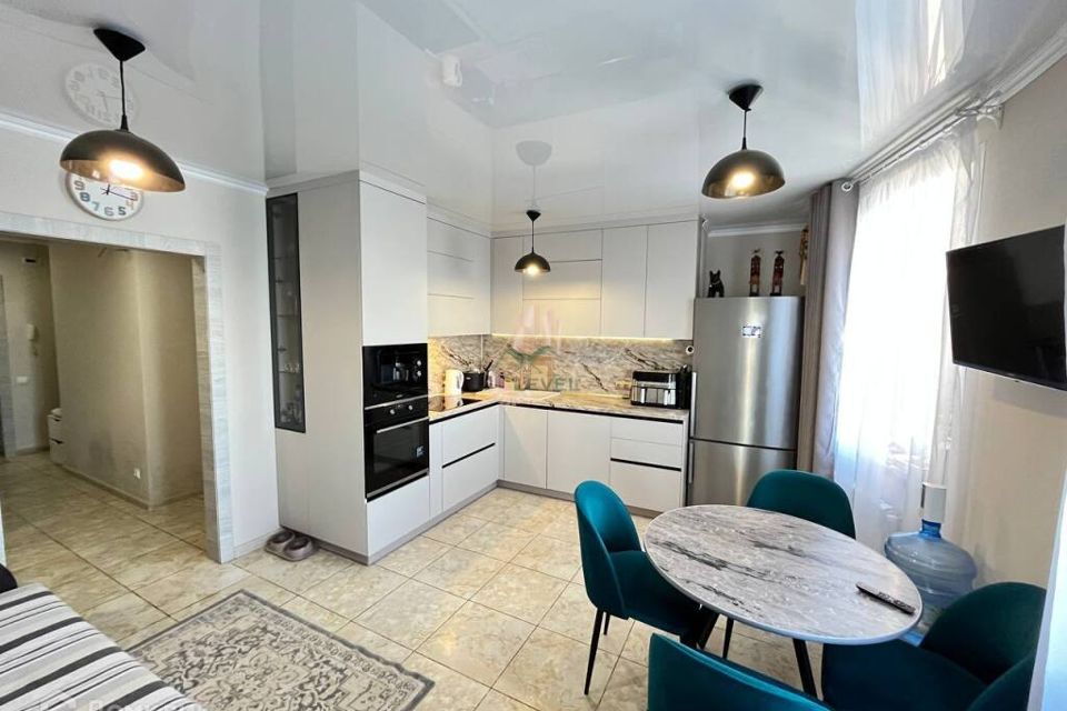 Продаётся 3-комнатная квартира, 89.2 м²