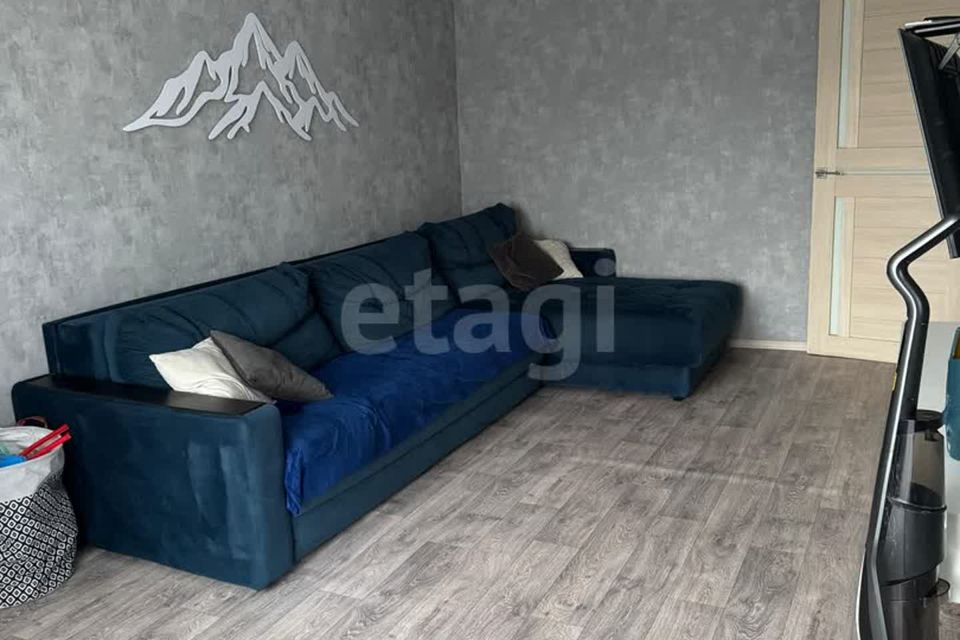 Продаётся 3-комнатная квартира, 63.5 м²