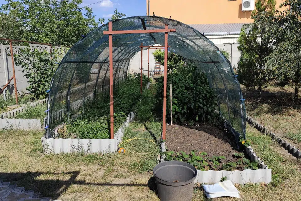 Продаётся 2-этажный дом, 300 м²