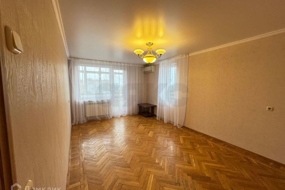 Продаётся 4-комнатная квартира, 91.9 м²