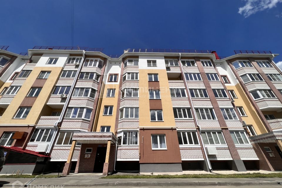 Продаётся 1-комнатная квартира, 41.3 м²
