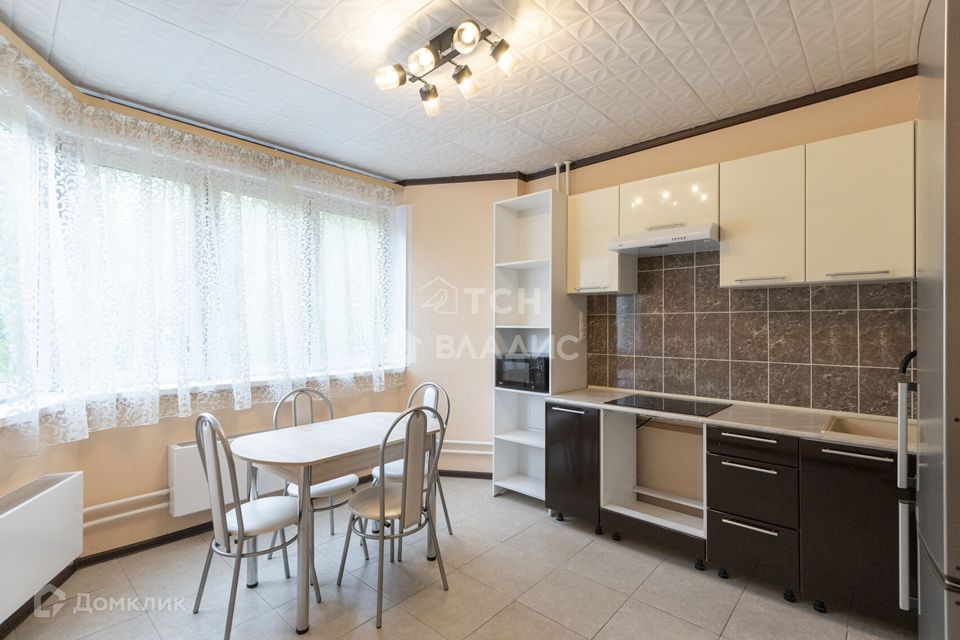Продаётся 2-комнатная квартира, 60.4 м²