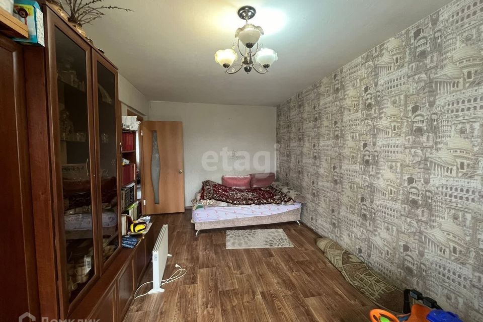 Продаётся 3-комнатная квартира, 65 м²