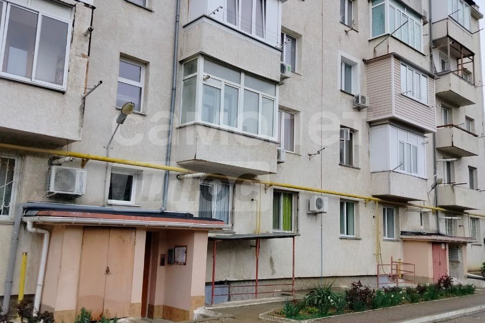 Продаётся 3-комнатная квартира, 65 м²