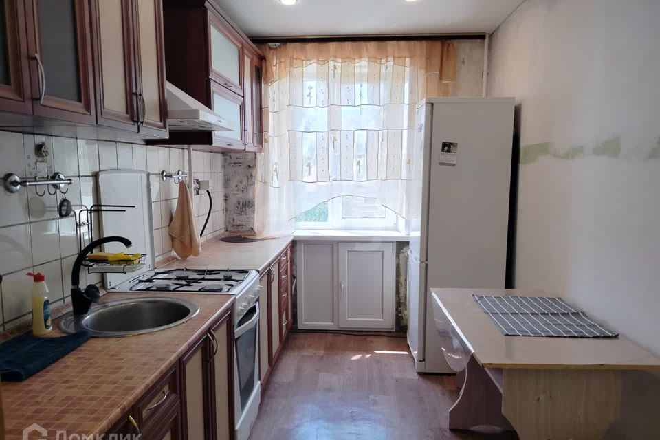 Продаётся 4-комнатная квартира, 76.2 м²