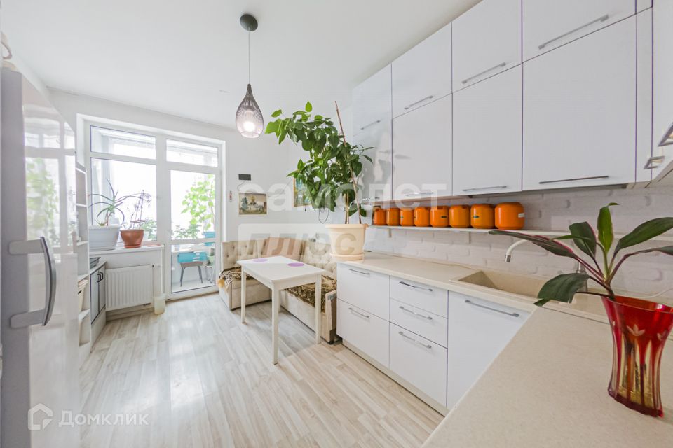 Продаётся 1-комнатная квартира, 39.1 м²