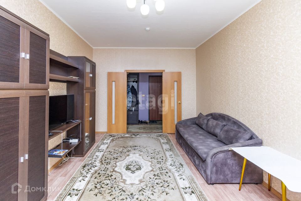 Продаётся 1-комнатная квартира, 43.2 м²