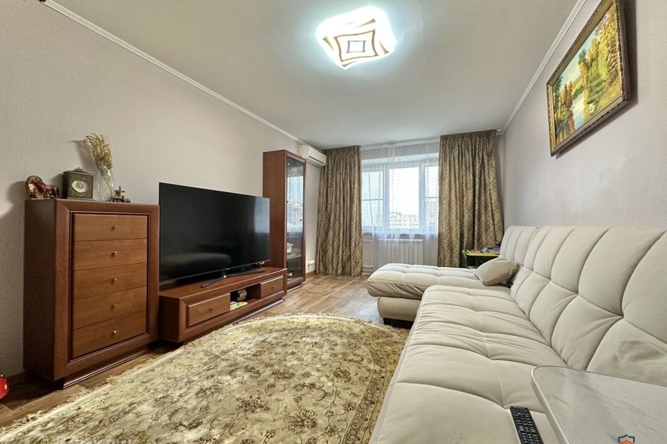 Продаётся 3-комнатная квартира, 91 м²